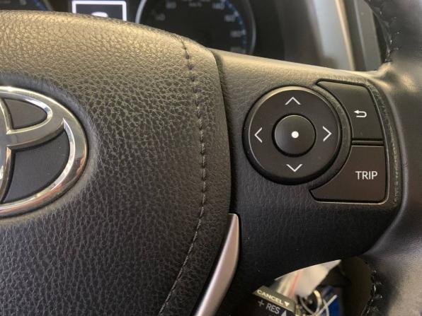 Toyota RAV4 IV (XA40) Рестайлинг с пробегом 2016 года, цена 1 930 000 рублей, 219966 км, внедорожник, Автокод Объявления