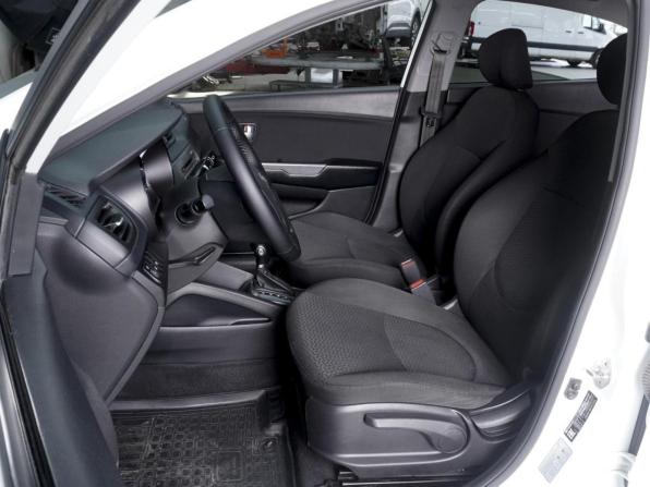 Kia Rio III Рестайлинг с пробегом 2016 года, цена 1 150 000 рублей, 121550 км, седан, Автокод Объявления