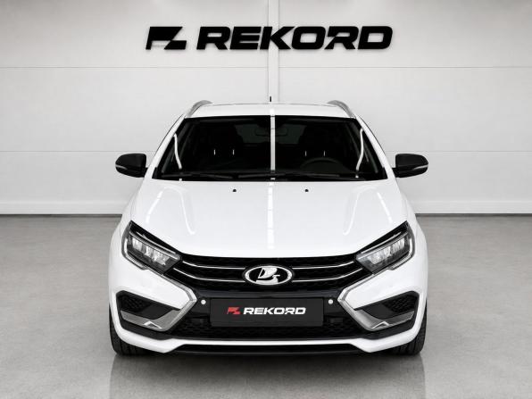 Lada (ВАЗ) Vesta I Рестайлинг (NG) с пробегом 2024 года, цена 1 239 000 рублей, 74538 км, универсал, Автокод Объявления