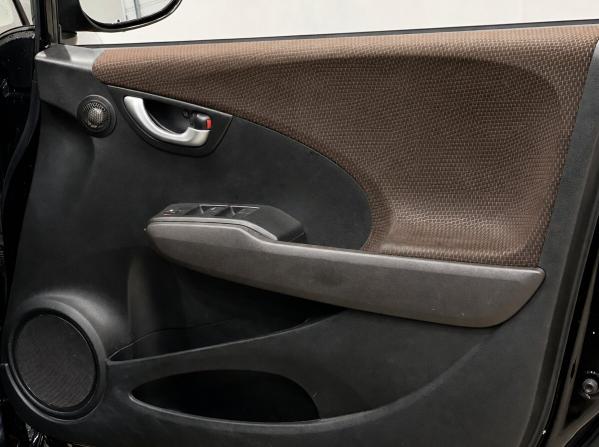 Honda Fit Shuttle I с пробегом 2012 года, цена 749 500 рублей, 181000 км, универсал, Автокод Объявления