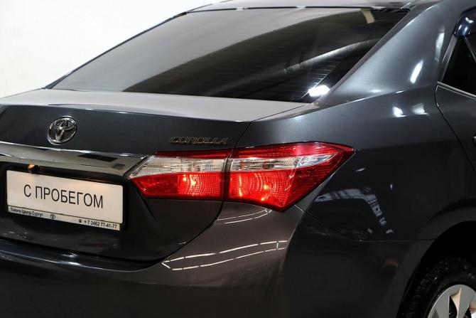 Toyota Corolla XI (E160 E170 E180) с пробегом 2013 года, цена 1 325 000 рублей, 120000 км, седан, Автокод Объявления