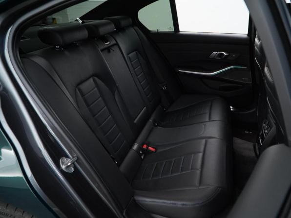 BMW 3 серии VII (G2x) с пробегом 2021 года, цена 6 399 077 рублей, 53527 км, седан, Автокод Объявления