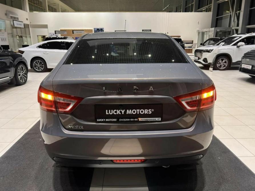 Lada (ВАЗ) Vesta I Екатеринбург  - изображение 5