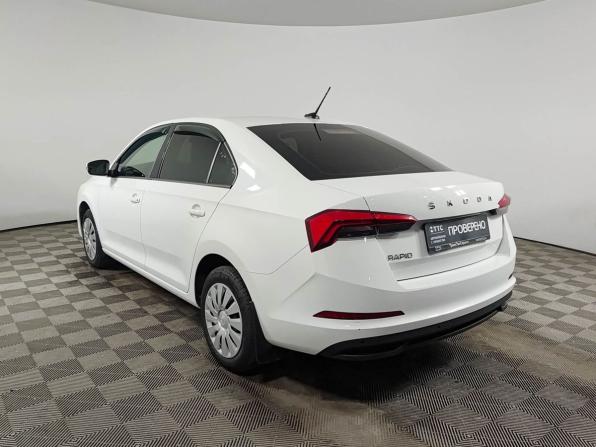Skoda Rapid II с пробегом 2021 года, цена 1 510 000 рублей, 95000 км, лифтбек, Автокод Объявления