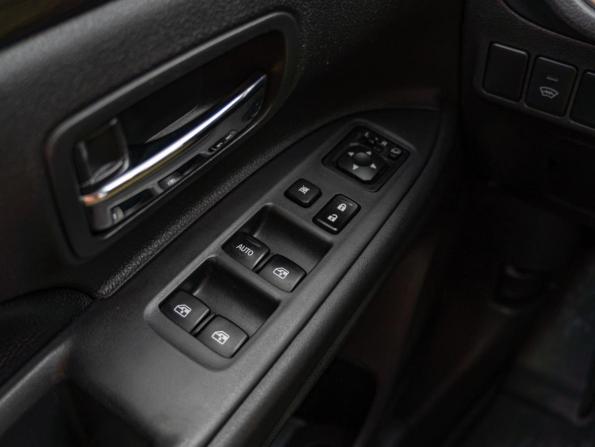 Mitsubishi Outlander III Рестайлинг 2 с пробегом 2016 года, цена 1 899 000 рублей, 148585 км, внедорожник, Автокод Объявления