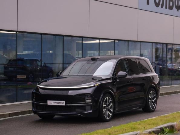 Li Auto (Lixiang) L9 I с пробегом 2023 года, цена 5 799 777 рублей, 78022 км, внедорожник, Автокод Объявления