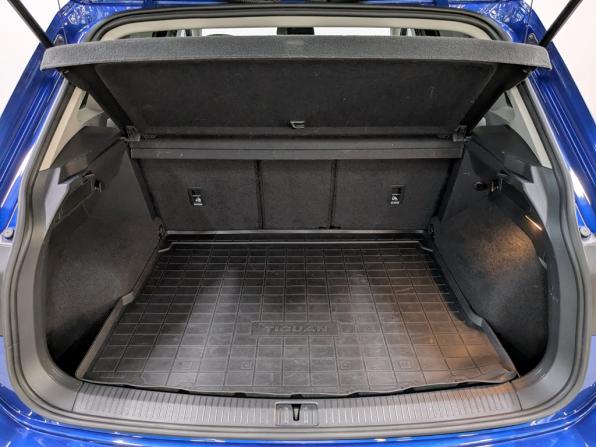 Volkswagen Tiguan II с пробегом 2021 года, цена 2 205 000 рублей, 145075 км, внедорожник, Автокод Объявления