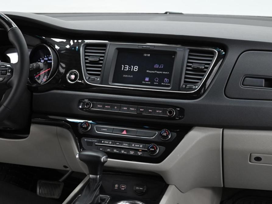 Kia Carnival III Москва  - изображение 9