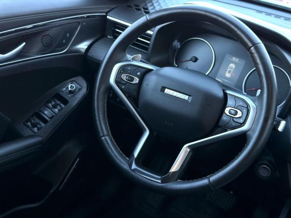 Haval Jolion I с пробегом 2023 года, цена 1 530 000 рублей, 84955 км, внедорожник, Автокод Объявления
