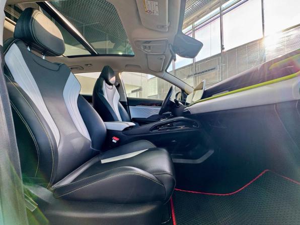 Geely Coolray I Рестайлинг с пробегом 2023 года, цена 1 985 000 рублей, 60850 км, внедорожник, Автокод Объявления