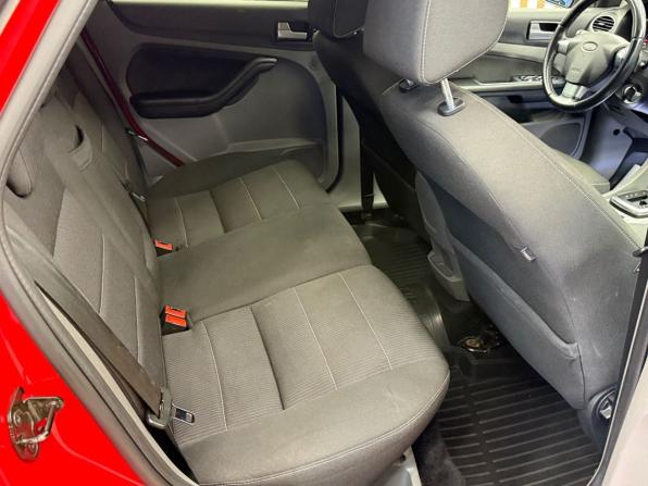 Ford Focus II Рестайлинг с пробегом 2010 года, цена 635 000 рублей, 139000 км, хэтчбек, Автокод Объявления