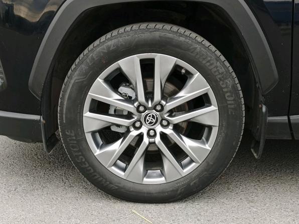Toyota RAV4 V (XA50) с пробегом 2022 года, цена 3 350 000 рублей, 105773 км, внедорожник, Автокод Объявления