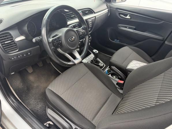 Kia Rio IV с пробегом 2019 года, цена 1 357 000 рублей, 115000 км, хэтчбек, Автокод Объявления