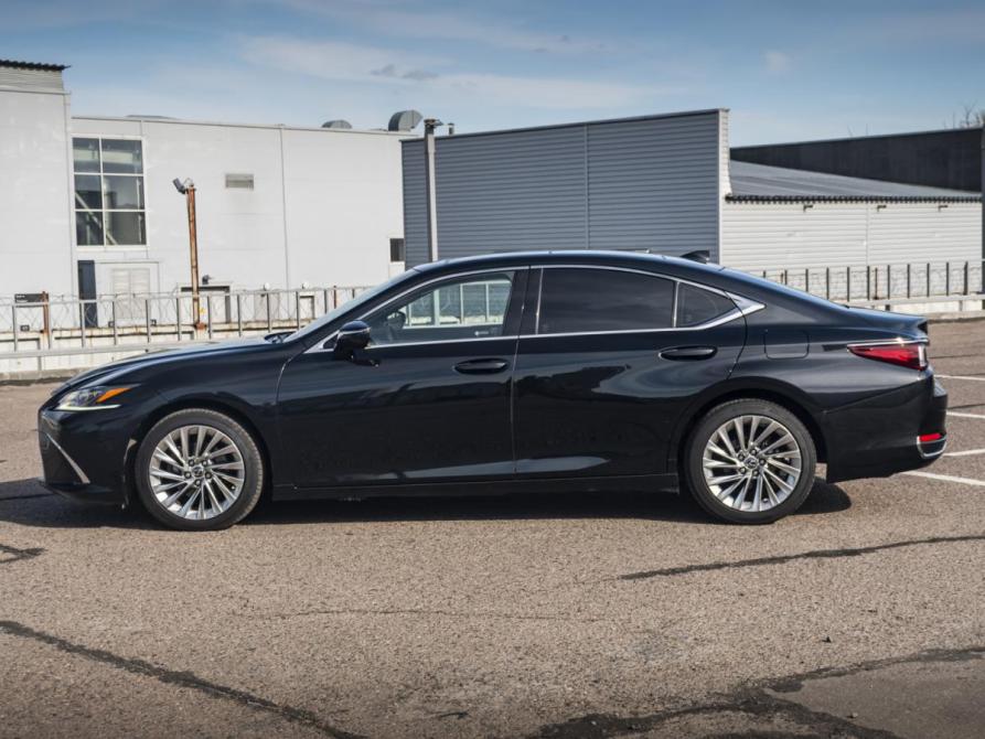 Lexus ES VII Москва  - изображение 11