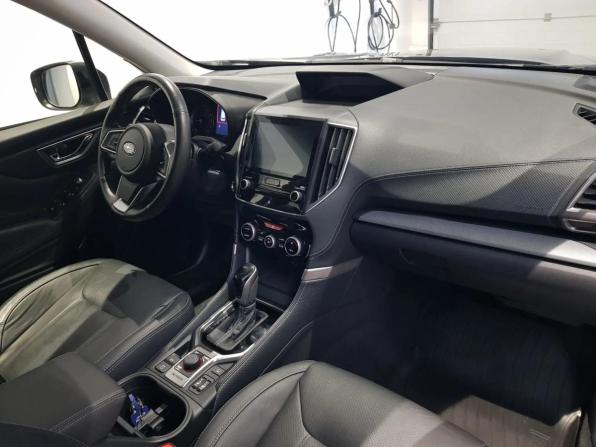 Subaru Forester V с пробегом 2019 года, цена 3 399 000 рублей, 60000 км, внедорожник, Автокод Объявления