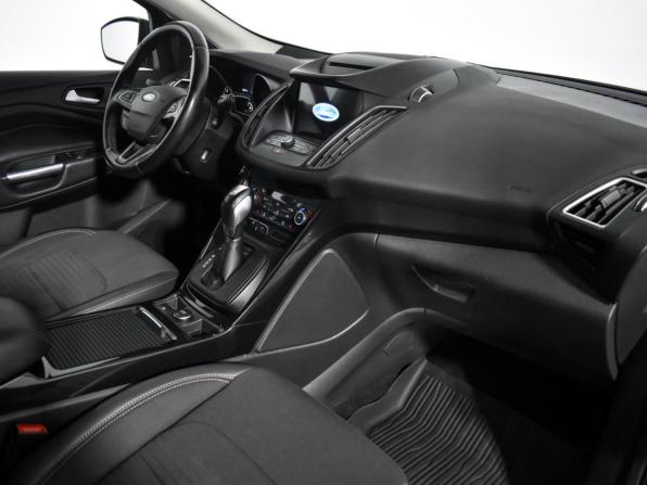 Ford Kuga II Рестайлинг с пробегом 2017 года, цена 1 790 000 рублей, 80499 км, внедорожник, Автокод Объявления