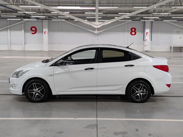 Hyundai Solaris I Рестайлинг с пробегом 2015 года, цена 850 000 рублей, 168114 км, седан, Автокод Объявления
