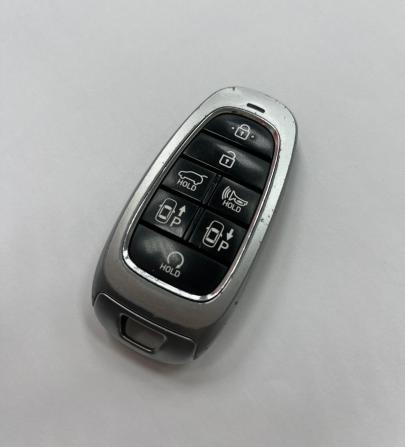 Hyundai Santa Fe IV Рестайлинг с пробегом 2020 года, цена 3 750 000 рублей, 102446 км, внедорожник, Автокод Объявления