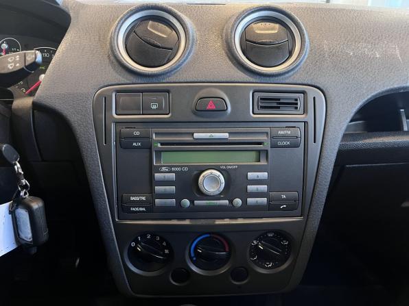 Ford Fusion I Рестайлинг с пробегом 2007 года, цена 260 000 рублей, 247333 км, хэтчбек, Автокод Объявления