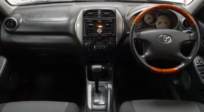 Toyota RAV4 II (XA20) Рестайлинг с пробегом 2004 года, цена 699 000 рублей, 267000 км, внедорожник, Автокод Объявления
