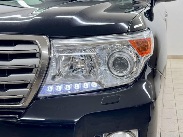 Toyota Land Cruiser 200 Series Рестайлинг 1 с пробегом 2013 года, цена 3 390 000 рублей, 218357 км, внедорожник, Автокод Объявления