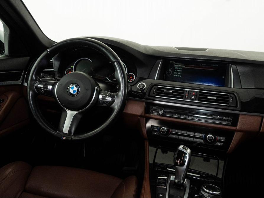 BMW 5 серии VI (F10/F11/F07) Рестайлинг Казань  - изображение 13
