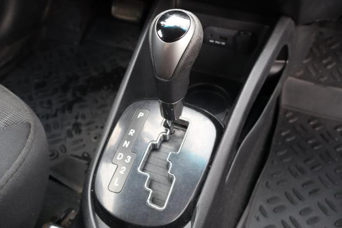 Kia Rio III с пробегом 2012 года, цена 619 000 рублей, 225000 км, хэтчбек, Автокод Объявления