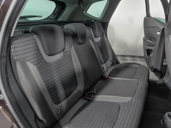 Renault Kaptur I с пробегом 2018 года, цена 1 209 000 рублей, 154100 км, внедорожник, Автокод Объявления