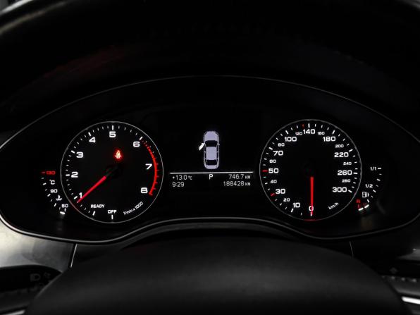 Audi A6 IV (C7) Рестайлинг с пробегом 2015 года, цена 1 919 000 рублей, 188428 км, седан, Автокод Объявления