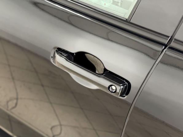 Toyota Sequoia III с пробегом 2025 года, цена 15 500 000 рублей, 3923 км, внедорожник, Автокод Объявления