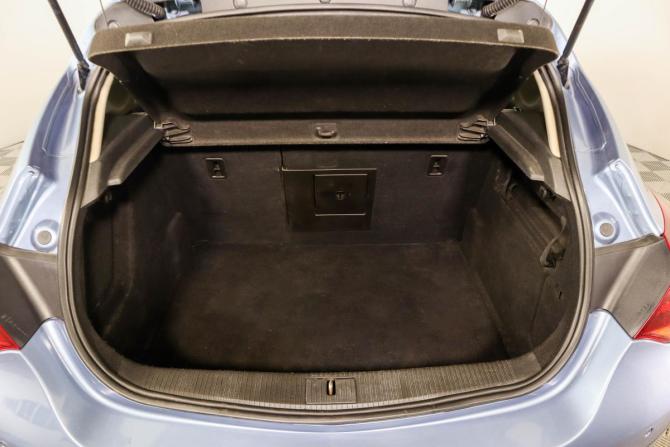 Opel Astra J с пробегом 2011 года, цена 519 000 рублей, 209000 км, хэтчбек, Автокод Объявления
