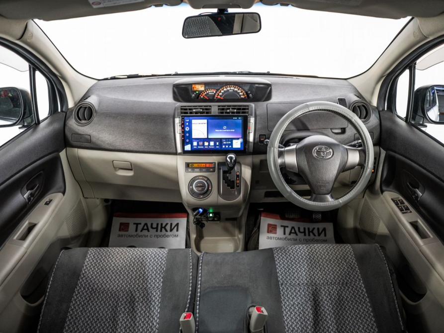 Toyota Passo Sette Иркутск  - изображение 8