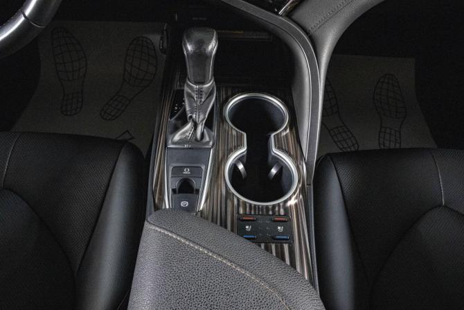 Toyota Camry VIII (XV70) с пробегом 2020 года, цена 2 889 000 рублей, 98247 км, седан, Автокод Объявления