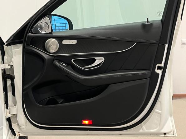 Mercedes-Benz C-Класс IV (W205) с пробегом 2015 года, цена 2 399 000 рублей, 129932 км, седан, Автокод Объявления