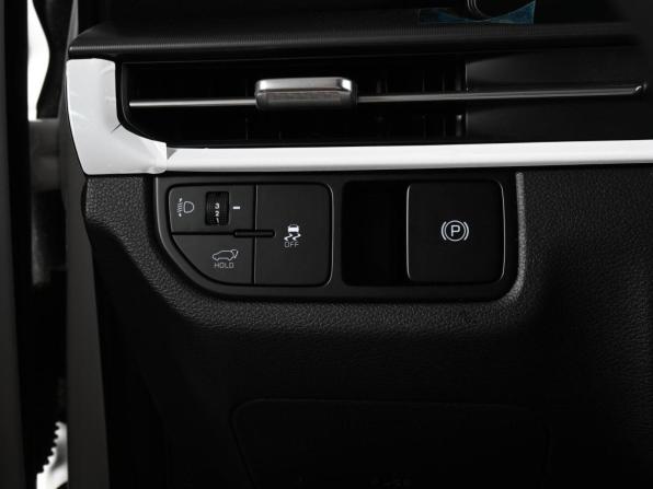 Kia Sportage V Рестайлинг с пробегом 2026 года, цена 4 199 000 рублей, 8 км, внедорожник, Автокод Объявления