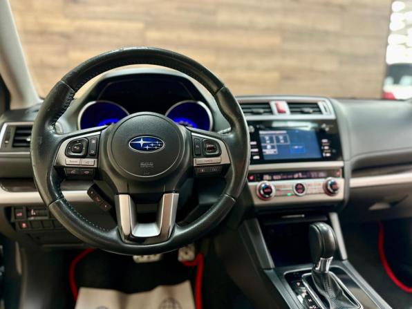Subaru Outback V с пробегом 2016 года, цена 2 190 000 рублей, 203550 км, универсал, Автокод Объявления