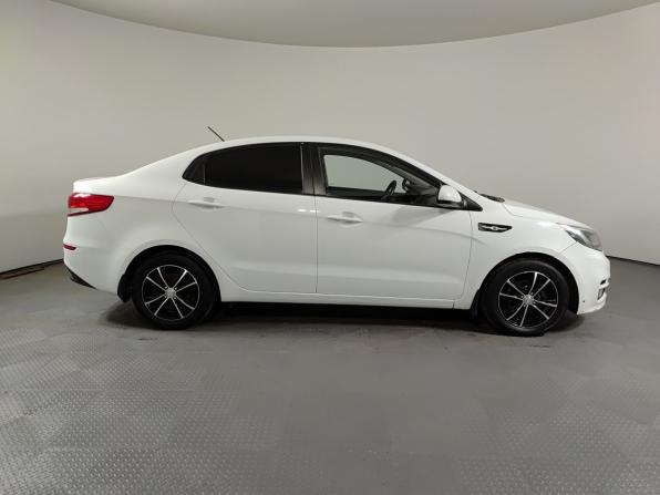 Kia Rio III Рестайлинг с пробегом 2016 года, цена 910 000 рублей, 164720 км, седан, Автокод Объявления
