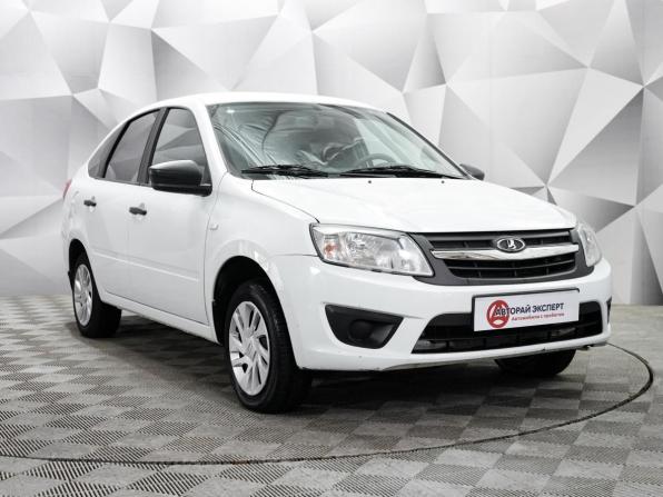 Lada (ВАЗ) Granta I с пробегом 2017 года, цена 549 000 рублей, 51120 км, лифтбек, Автокод Объявления