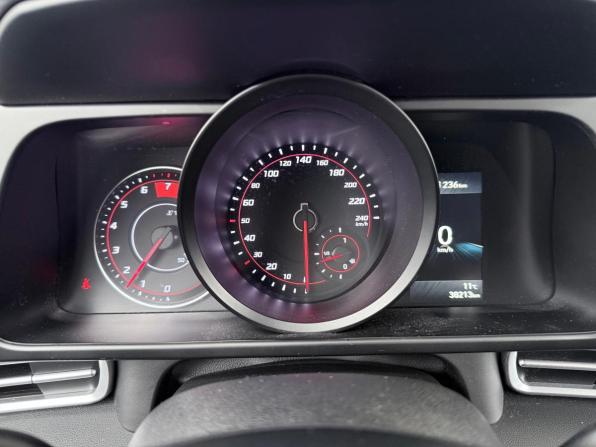 Hyundai Elantra VII (CN7) с пробегом 2021 года, цена 2 099 000 рублей, 38000 км, седан, Автокод Объявления