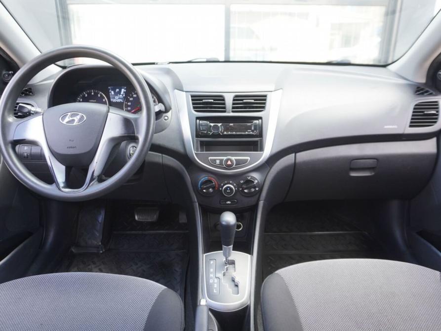 Hyundai Solaris I Москва  - изображение 12