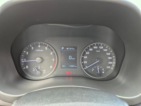Hyundai Solaris II с пробегом 2017 года, цена 1 299 000 рублей, 114501 км, седан, Автокод Объявления