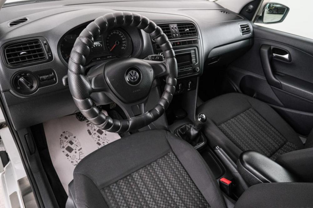 Volkswagen Polo V Рестайлинг Красноярск  - изображение 8