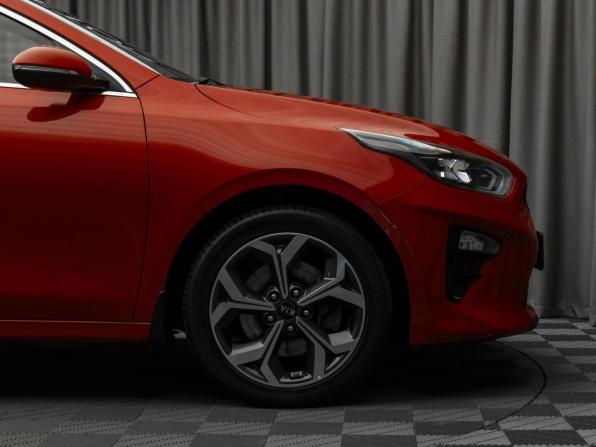 Kia Ceed III с пробегом 2018 года, цена 1 970 000 рублей, 47056 км, хэтчбек, Автокод Объявления