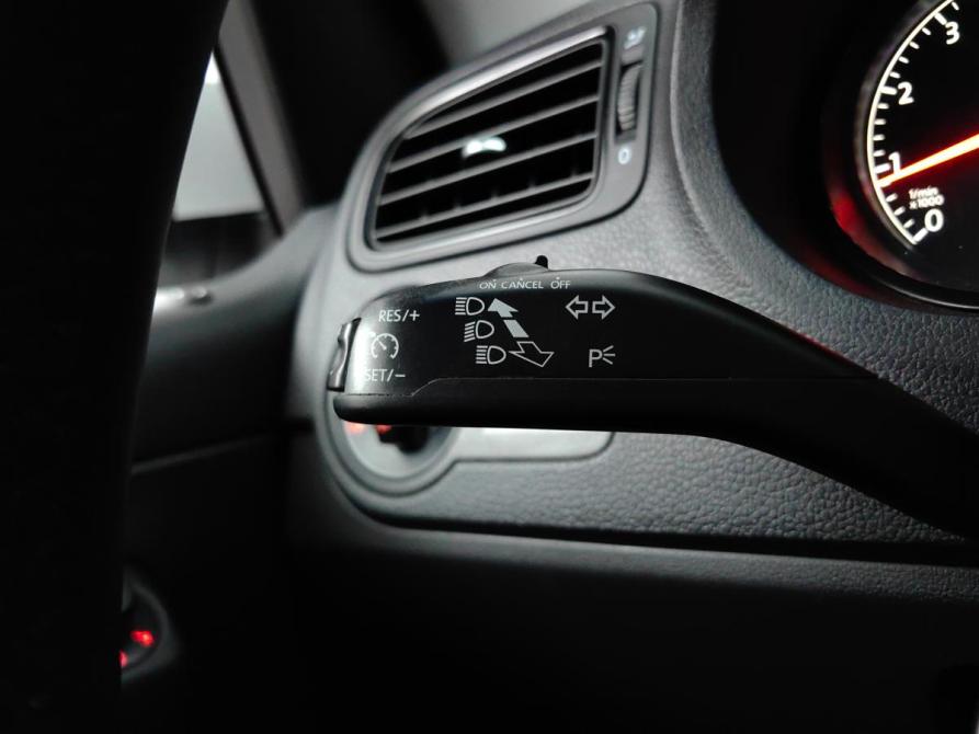 Volkswagen Polo V Рестайлинг Подольск  - изображение 19