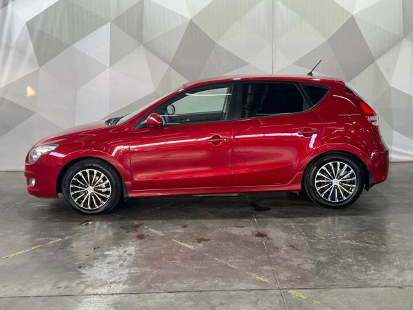 Hyundai i30 I Рестайлинг с пробегом 2011 года, цена 750 000 рублей, 236381 км, хэтчбек, Автокод Объявления