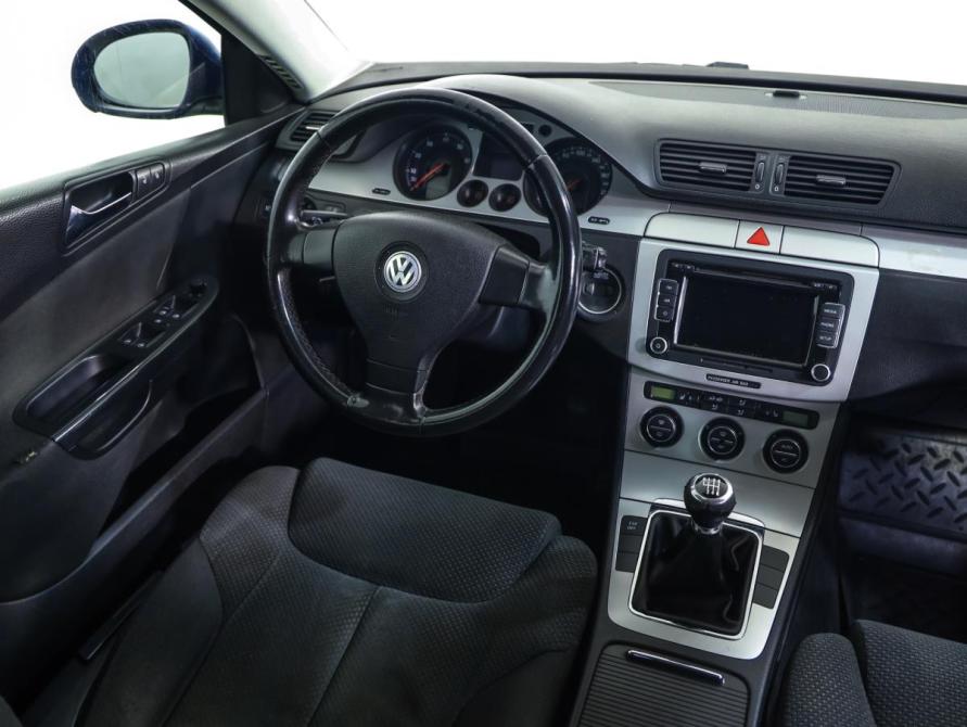 Volkswagen Passat B6 Санкт-Петербург  - изображение 9