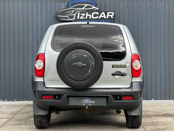 Chevrolet Niva I Рестайлинг с пробегом 2015 года, цена 459 000 рублей, 151500 км, внедорожник, Автокод Объявления