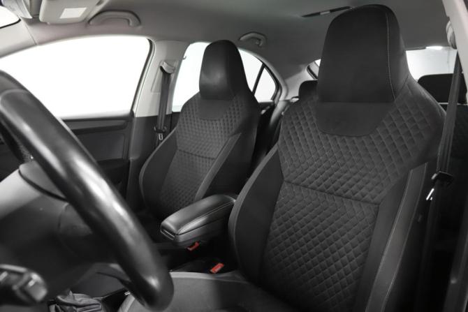 Skoda Rapid I Рестайлинг с пробегом 2018 года, цена 1 444 000 рублей, 107700 км, лифтбек, Автокод Объявления