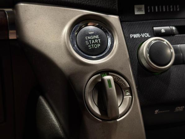 Toyota Land Cruiser 200 Series с пробегом 2010 года, цена 2 791 000 рублей, 206933 км, внедорожник, Автокод Объявления
