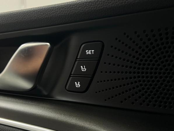 Kia K5 III с пробегом 2021 года, цена 2 999 000 рублей, 75892 км, седан, Автокод Объявления